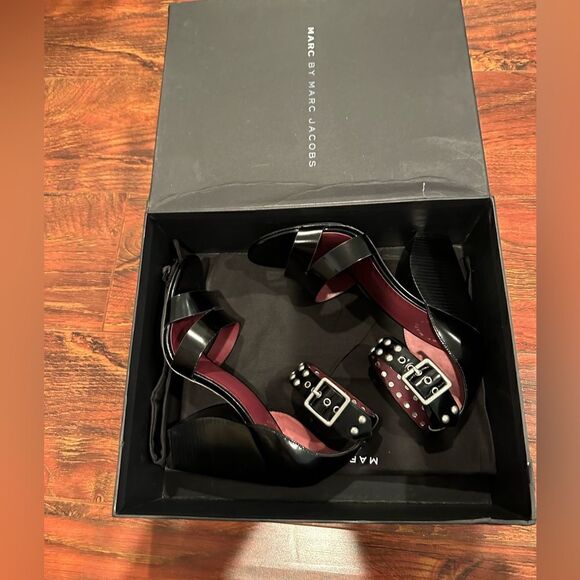 Marc Jacobs Jamie Stud Strap Half Moon Sandal Hight Heel Shoes  US 7,5 EU37,5 - Picture 13 of 14